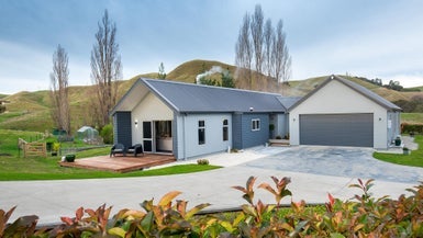 1567 Puketitiri Road, Puketapu - Carousel 1