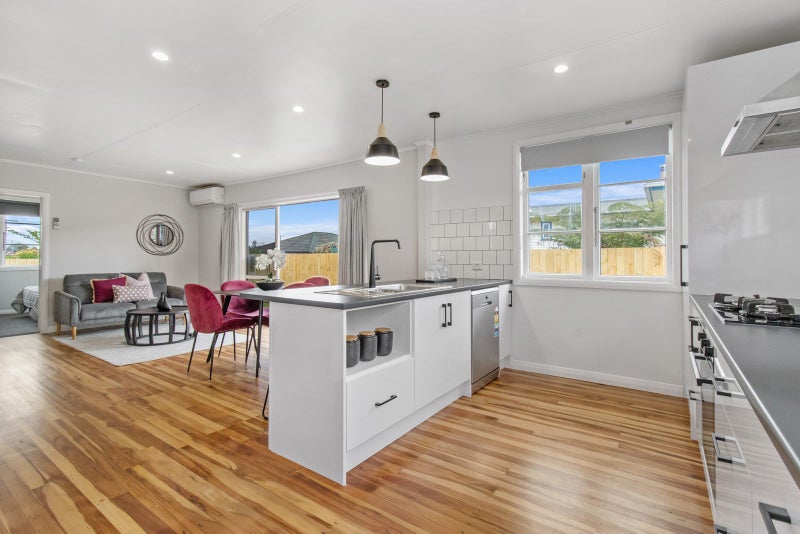 101A Thompson Street, Leamington, Cambridge - Carousel 1