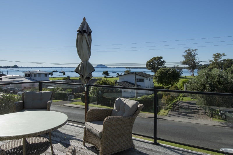 25 HARBOUR VIEW ROAD, Omokoroa, Western Bay Of Plenty - Carousel 1