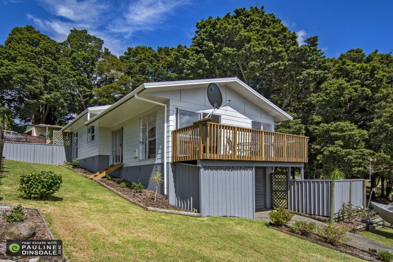 7 Mariposa Place, Kamo, Whangarei - Carousel 2