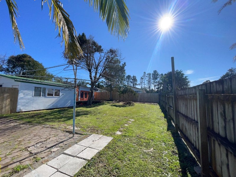 58 Universal Drive, Henderson, Auckland - Carousel 15