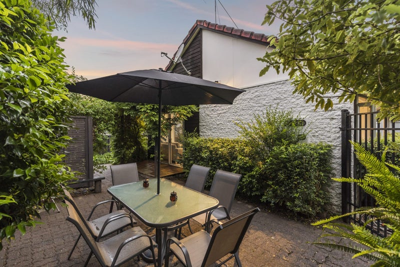 1/22 Malters Place, Browns Bay, Auckland - Carousel 1