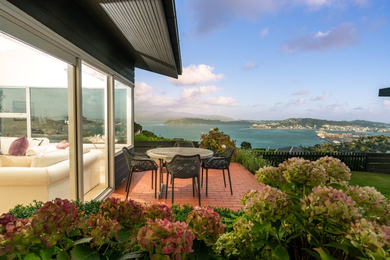 3 Kabul Street, Khandallah, Wellington - Carousel 1