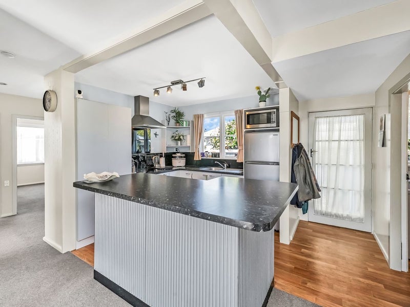 15 Ranui Street, Hei Hei, Christchurch - Carousel 2
