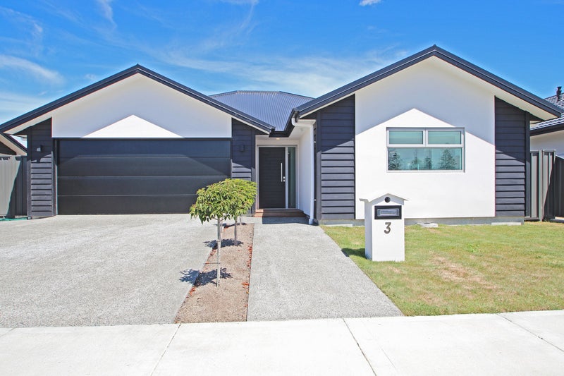 3 Aparima Place, Awatoto, Napier - Carousel 1
