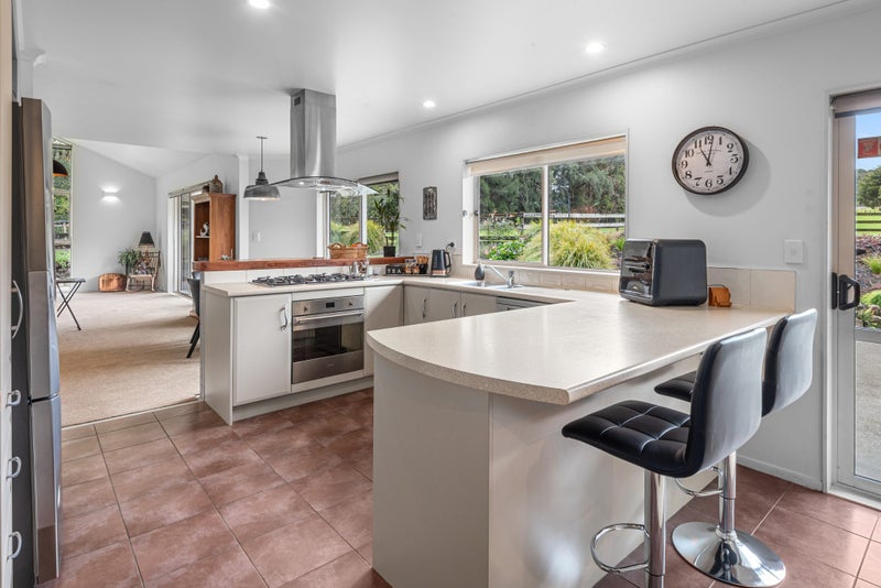 587B Crane Road, Kamo - Carousel 2