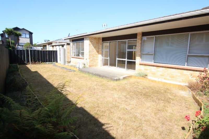 2/79 Rawhiti Road, Onehunga, Auckland - Carousel 10