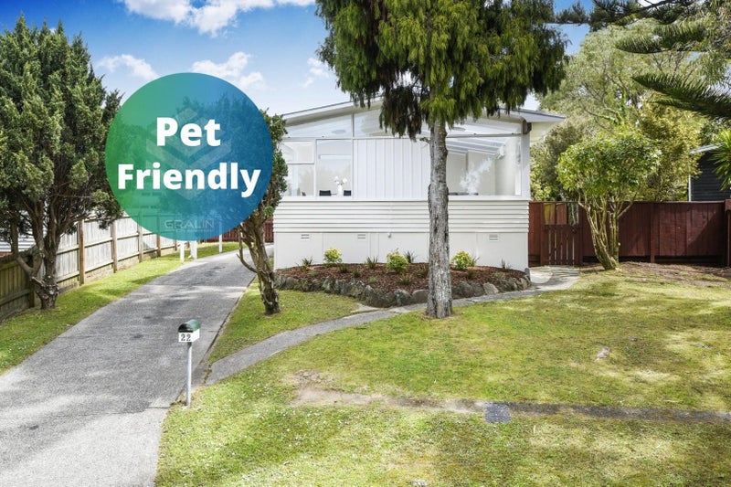 22 Pendlebury Street, Green Bay, Auckland - Carousel 1