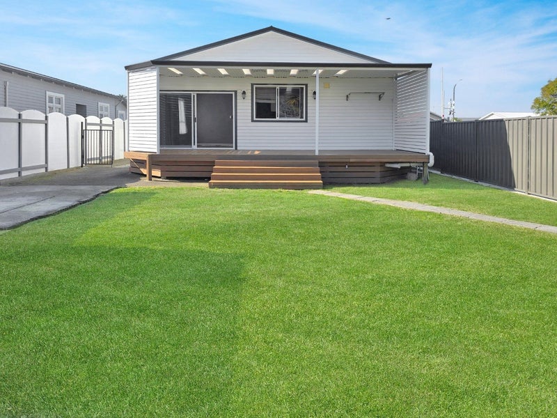 8 Georges Drive, Napier South, Napier - Carousel 21