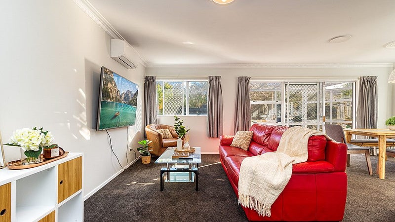 8B Tilsley Street, Glenholme, Rotorua - Carousel 2