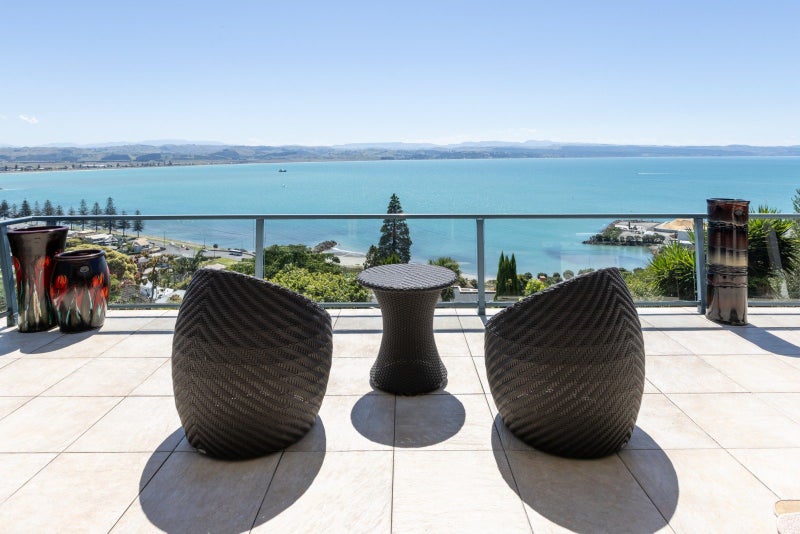 157 Thompson Road, Bluff Hill, Napier - Carousel 2