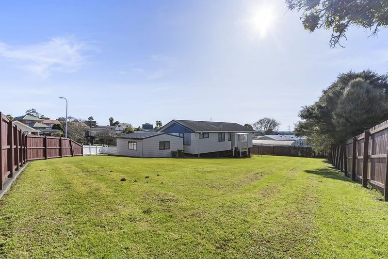 4 Mataura Place, Clover Park, Auckland - Carousel 14