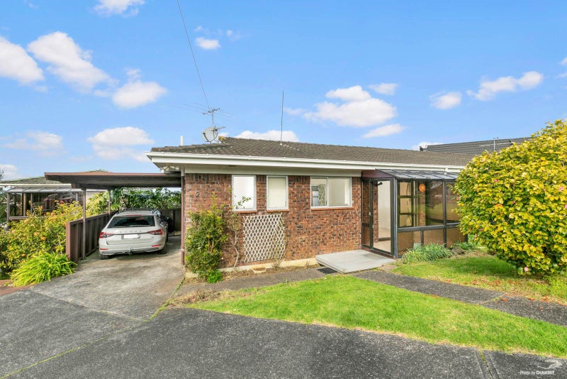 2/1638 Dominion Road Extension, Mount Roskill, Auckland - Carousel 1