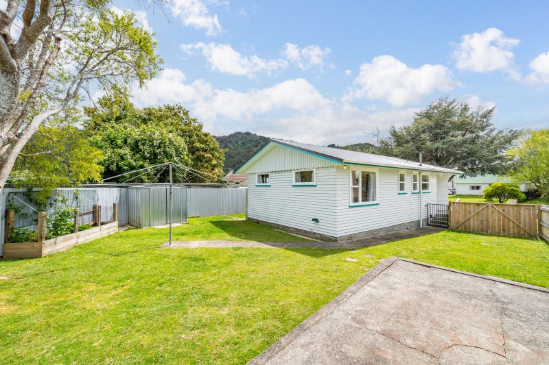 22 Pasadena Crescent, Totara Park, Upper Hutt - Carousel 16