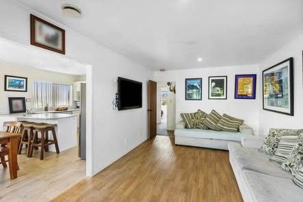 1/9 Malte Brun Place, Papatoetoe, Auckland - Carousel 2