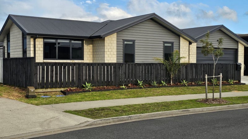 55 Kotiate Street, Papamoa Beach, Papamoa - Carousel 2