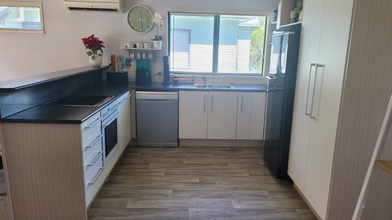 48 Ferry Road, Arkles Bay, Whangaparaoa - Carousel 2