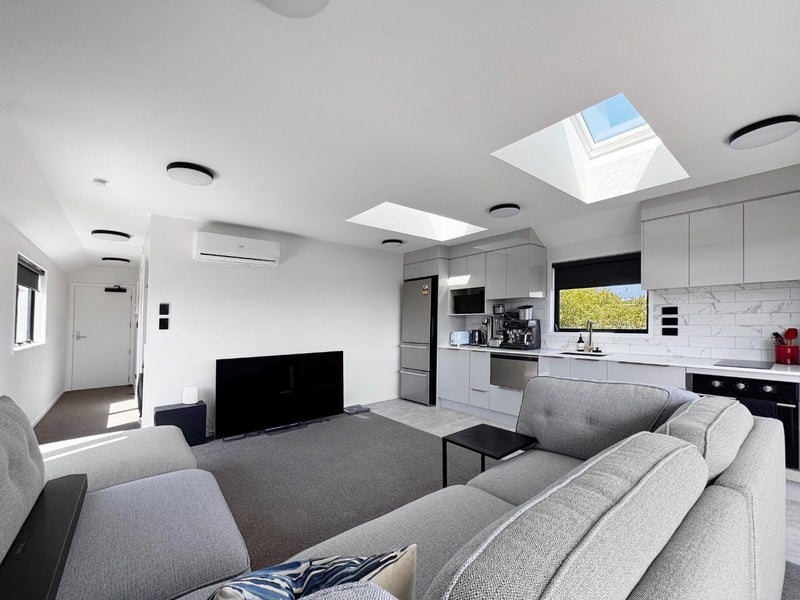 14/9 Francis Street, Grey Lynn, Auckland - Carousel 2