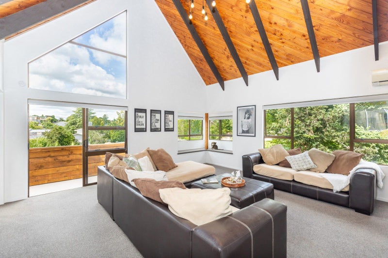 11 Stirling Place, Dinsdale, Hamilton - Carousel 2