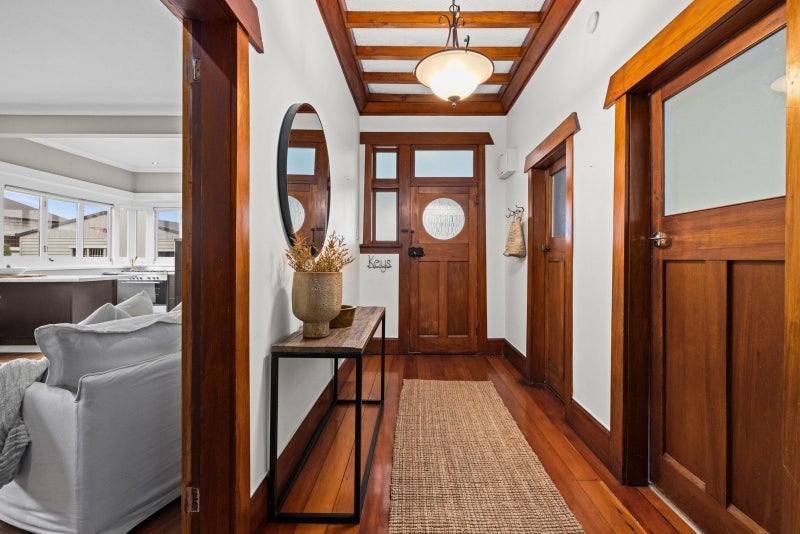 190 Vigor Brown Street, Napier South, Napier - Carousel 2