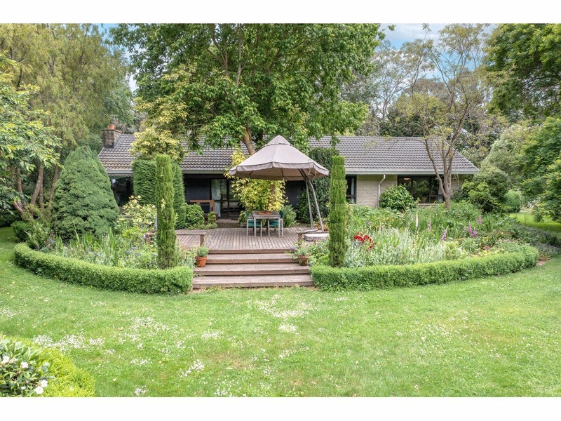 1221 North Eyre Road, Rangiora - Carousel 1