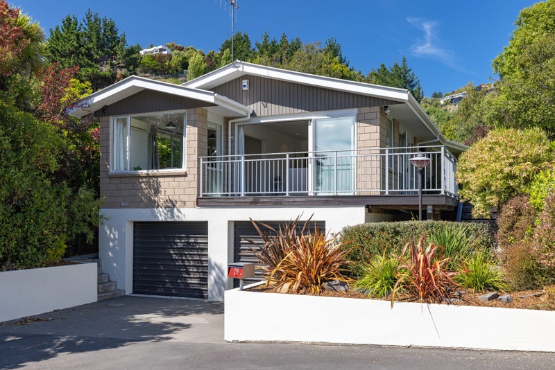 29 Gunns Crescent, Cashmere, Christchurch - Carousel 1