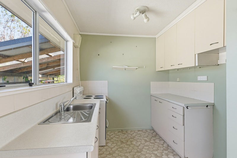 408 Mazengarb Road, Paraparaumu - Carousel 2