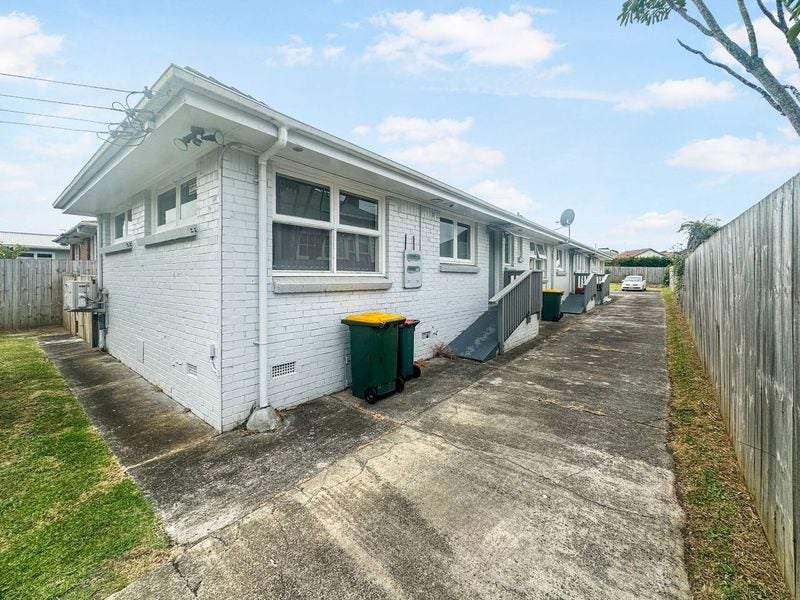 1/0 Middlemore Road, Otahuhu, Auckland - Carousel 6