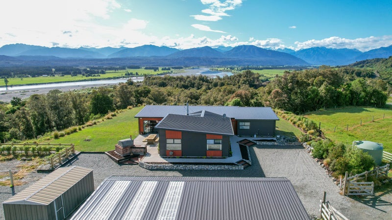 301A Woodstock-Rimu Road, Hokitika - Carousel 1