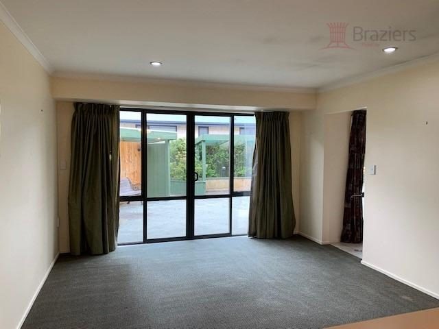 54 Broomfield Terrace, Burwood, Christchurch - Carousel 2