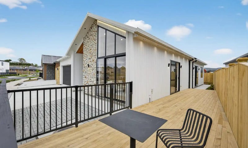 6 Tuwai Crescent, OPAHEKE - Carousel 2