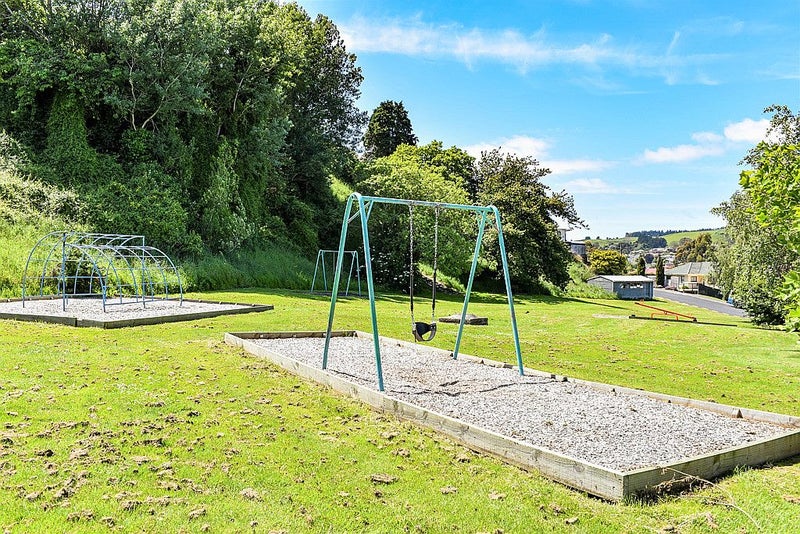 10 Matthew Street, Abbotsford, Dunedin - Carousel 24