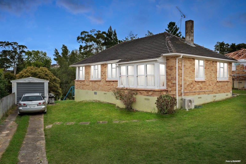 40 Te Wheoro Street, MEREMERE, MERCER - Carousel 1