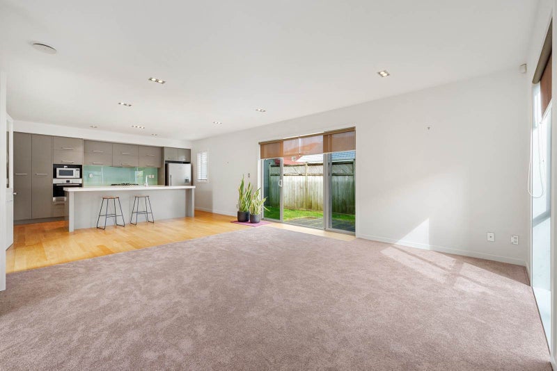 2/335 Manukau Road, Epsom, Auckland - Carousel 2