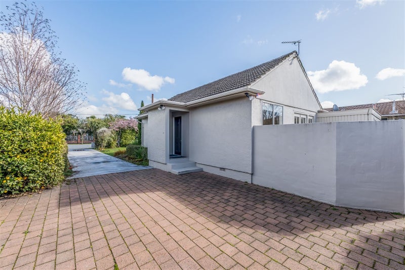 21 Dinton Street, Russley, Christchurch - Carousel 2