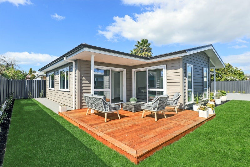 100 King Street, Taradale, Napier - Carousel 1