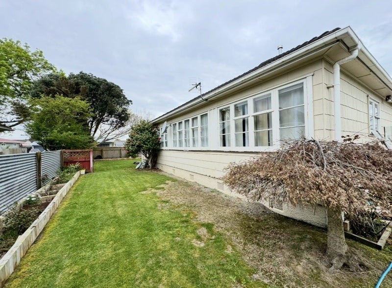 172 Vogel Street, Roslyn, Palmerston North - Carousel 11