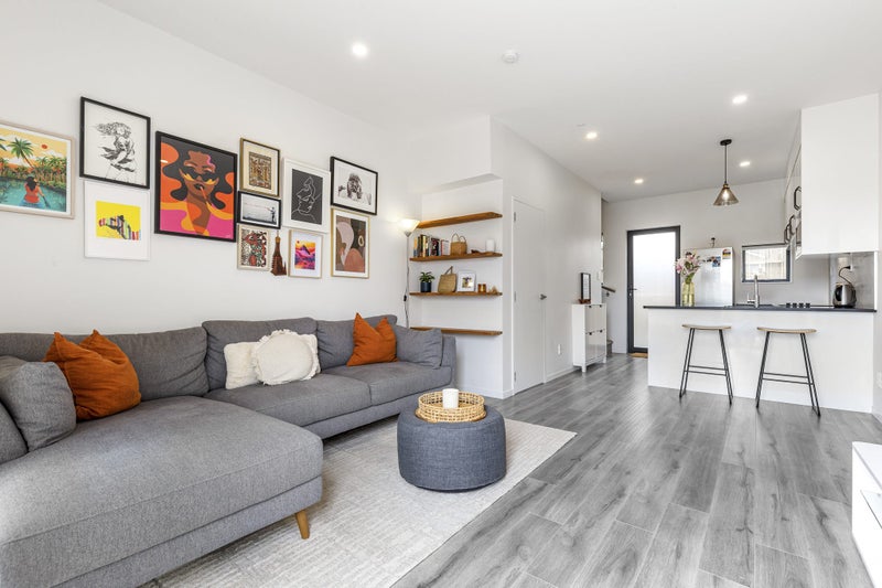 2/17 Panama Road, Mount Wellington, Auckland - Carousel 2