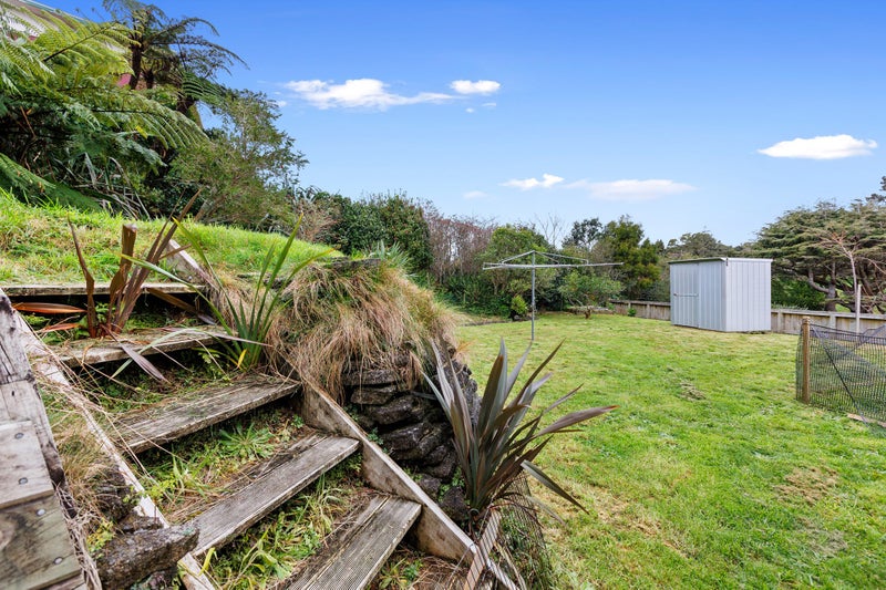 11 Pembroke Street, Westown, New Plymouth - Carousel 18