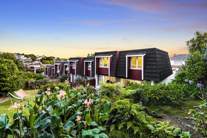 1/32 Lochiel Road, Remuera, Auckland - Carousel 1