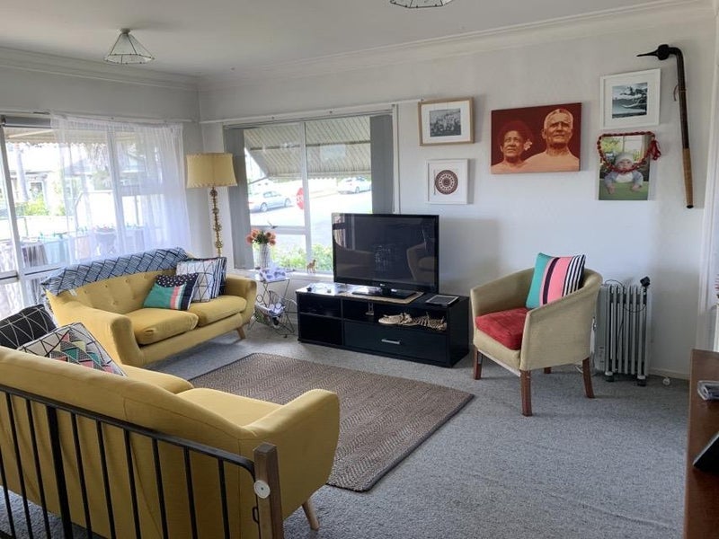 11D Euston Road, Sandringham, Auckland - Carousel 1