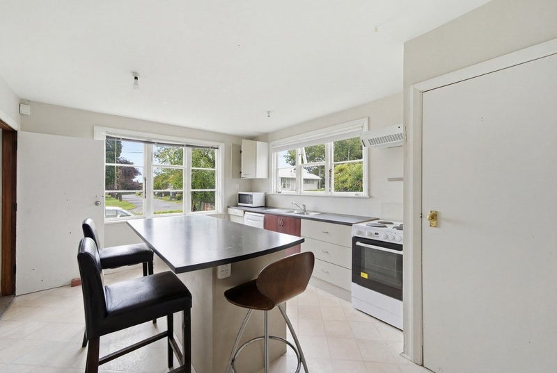 45 Truman Road, Bryndwr, Christchurch - Carousel 2