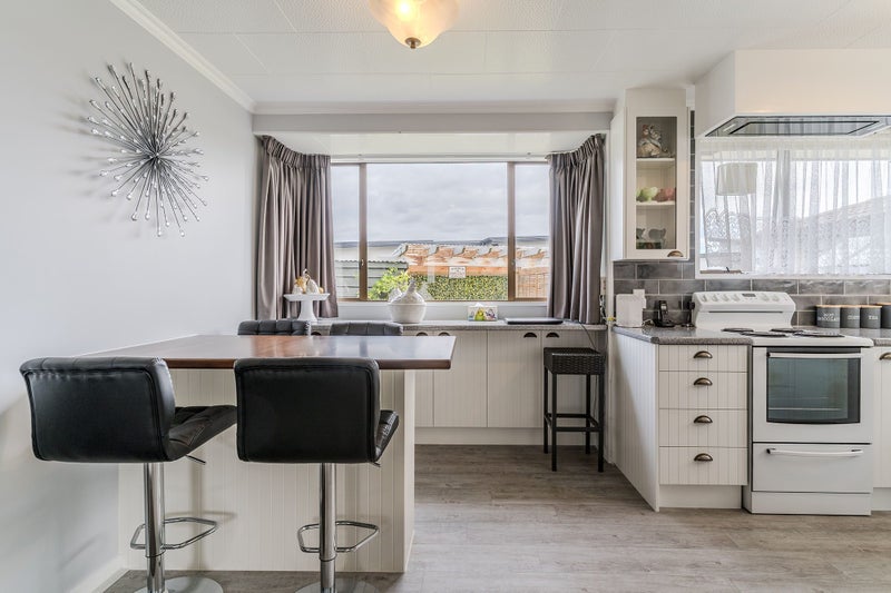 122B Macandrew Road, South Dunedin, Dunedin - Carousel 1