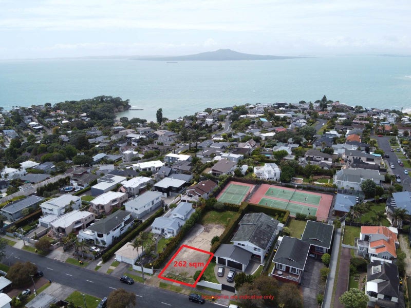 61B Castor Bay Road, Castor Bay, Auckland - Carousel 10