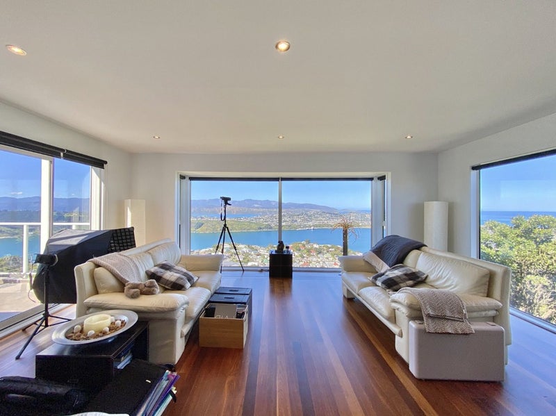 30 Alexandra Road, Hataitai, Wellington - Carousel 2