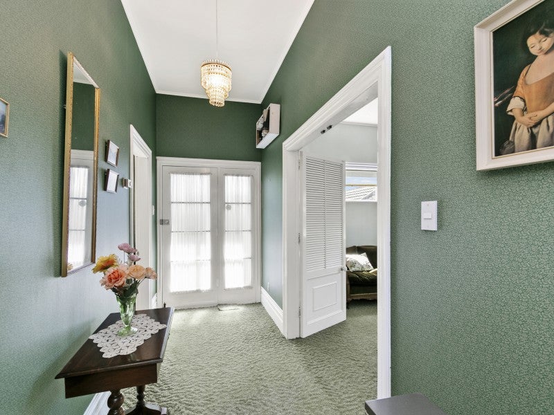 236 Ohiro Road, Brooklyn, Wellington - Carousel 2