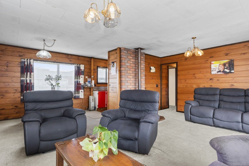 45B Queen Road, Bellevue, Tauranga - Carousel 2