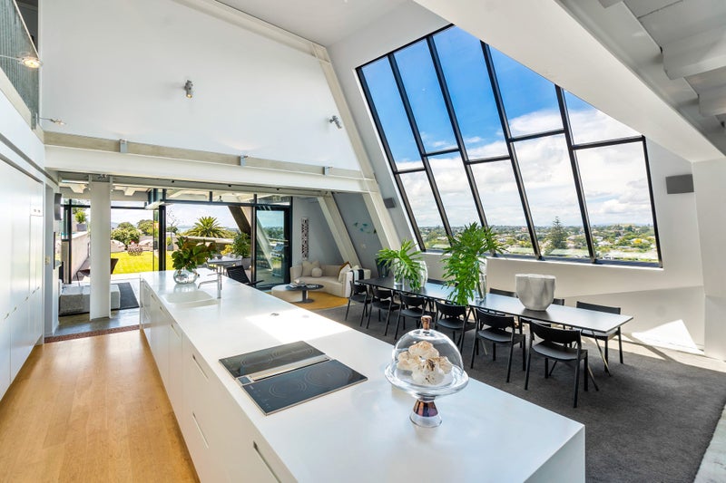 18A Railway Street, Newmarket, Auckland - Carousel 2