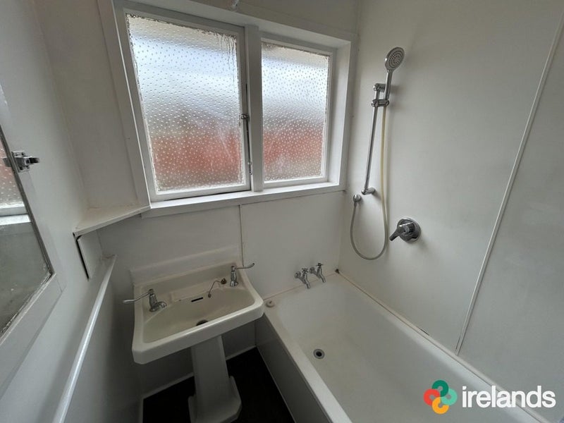 51A Berry Street, St Albans, Christchurch - Carousel 7