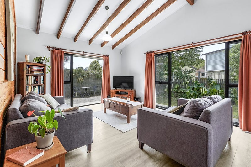 49D Normandy Avenue, Melville, Hamilton - Carousel 2